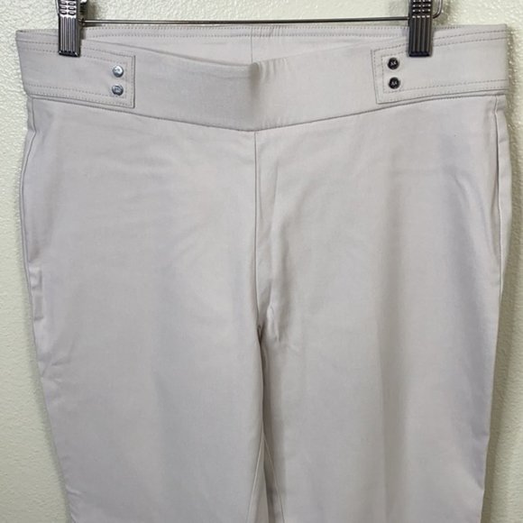 Anne Klein Comfortable Pull-On Khaki Pants - Picture 8 of 9